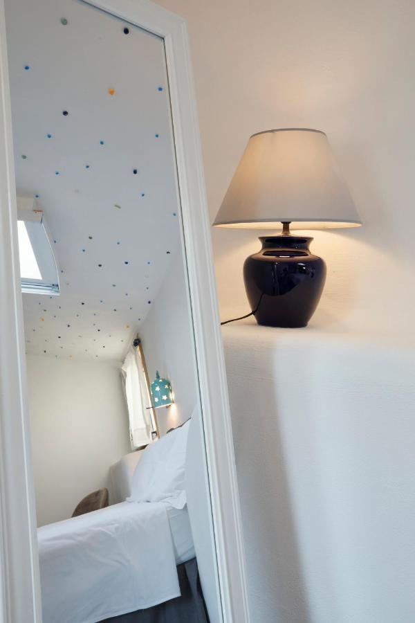 Upstairs - Skylight Apartment Lecce Bagian luar foto