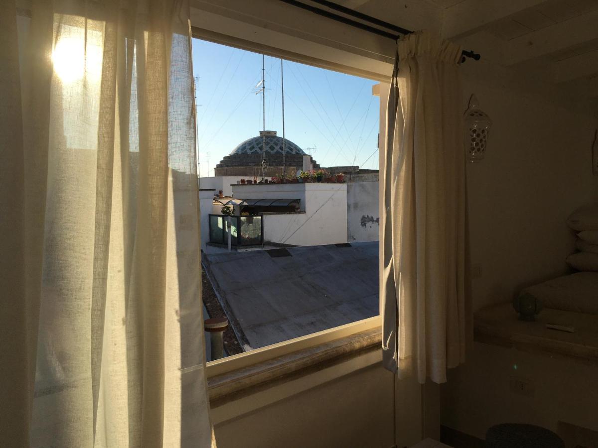 Upstairs - Skylight Apartment Lecce Bagian luar foto